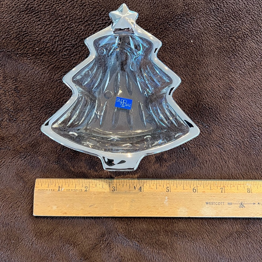 Yuletide Spirit Silver Dish